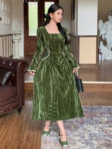 DAZY 女士秋季优雅天鹅绒褶皱腰连衣裙，新年除夕舞会礼服，秋季女装 - 綠色 - 查看 8