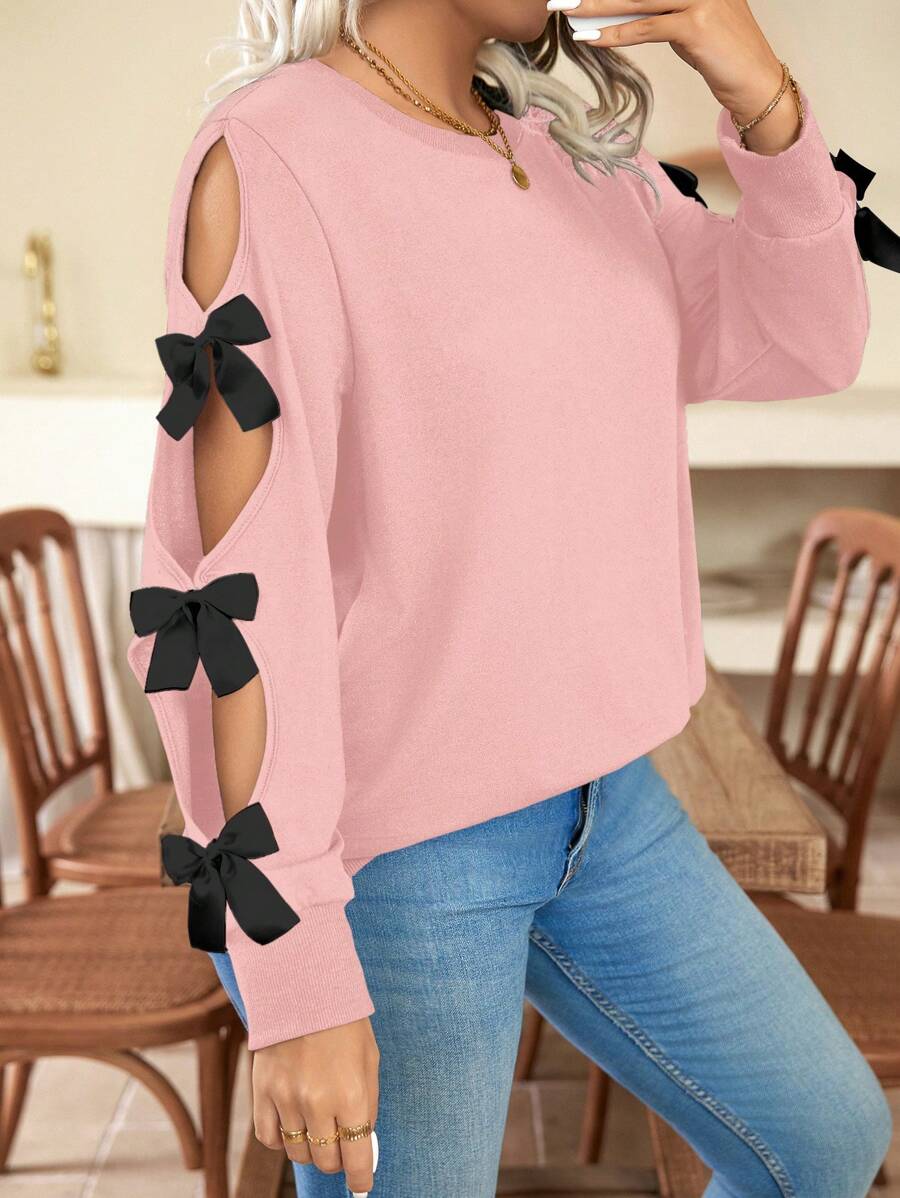 SHEIN Clasi 大码圆领时尚蝴蝶结装饰镂空长袖休闲套头卫衣 - 粉色 - 查看 1