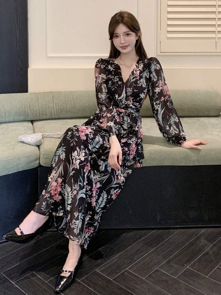 Women's Holiday Floral Print V-Neck Lantern Sleeve Cinched Waist Midi Dress, Spring/Fall Long Sleeve Dress Boho