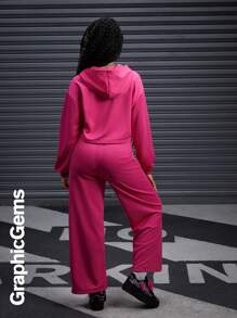 Bộ 2 áo hoodie crop top họa tiết chữ cho bé gái tuổi teen và quần dài ống rộng rộng rãi - Màu Hồng Tươi - Xem 2