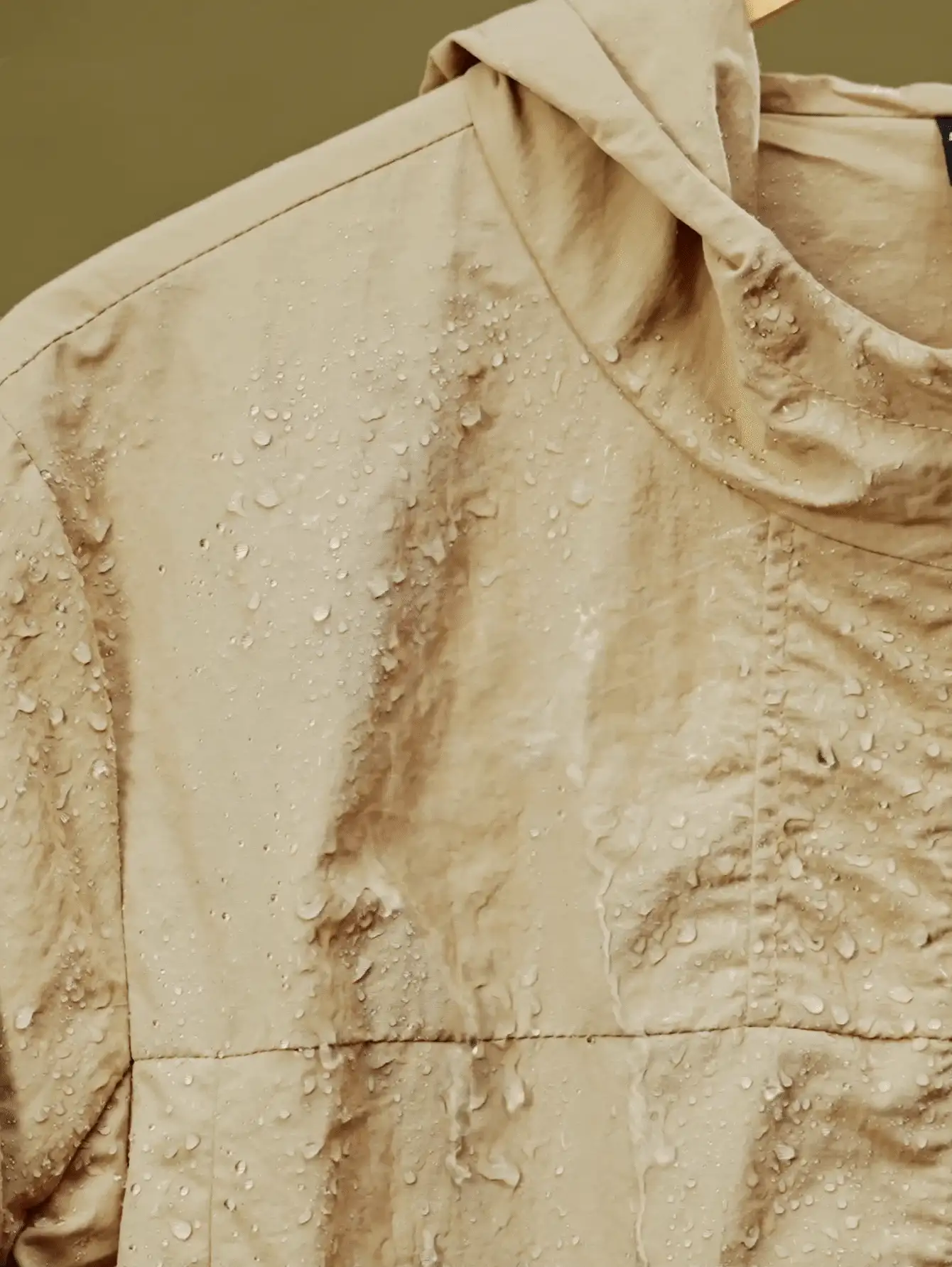 In My Nature 女士秋季纯色长袖拉链领连帽休闲户外夹克 - 卡其色 - 查看 2