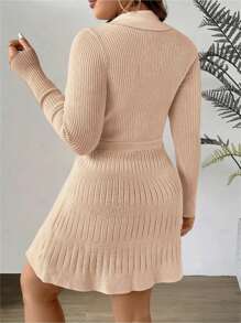 SHEIN Clasi 大码女式束腰修身马球领长袖针织连衣裙，适合冬季 - 駝色 - 查看 2