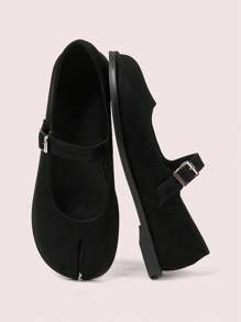 CUCCOO DOLLMOD 女士平底黑色圆头鞋 Tabi 分趾鞋 玛丽珍低跟校园风格 适合圣诞节和新年假期氛围 秋冬季 - 黑色 - 查看 1