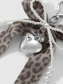 ROMWE Kawaii 1 件 INS 韩式创意时尚独特高品质手工串珠白色仿珍珠，棕色豹纹天鹅绒丝带蝴蝶结，玻璃水晶水钻心形吊坠钥匙扣，适合女性、日常佩戴、节日礼物 - 棕色 - 查看 7