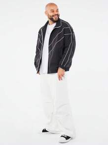 Manfinity NXTstreet Plus Size Men Woven Long Sleeve Jacket, Going Out Zipper Fashion Black Jacket, For Friends, Husband, Boyfriend Gifts