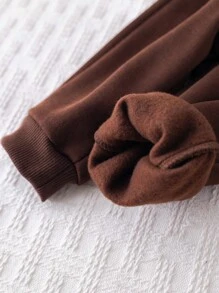 Cozy Pixies Bộ 2 món/Bộ áo nỉ trùm đầu tay raglan phối màu cho bé trai và quần jogger - Cà phê nâu - Xem 5