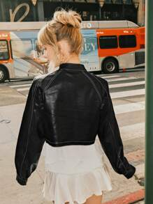 SHEIN EZwear 黑色 PU 对比色侧缝插肩袖短款夹克 - 黑色 - 查看 2