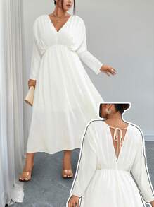 SHEIN Unity 大码女式 V 领蝙蝠袖纯色收腰连衣裙，优雅秋季 - 米色 - 查看 1