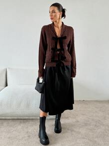 SHEIN Essnce Pull en velours chocolat pour femmes, cardigan automne/hiver avec nœud velours, pull-over femme d'automne avec nœud devant contrastant, pulls d'automne pour femme, pulls de Thanksgiving/Noël - Marron - Voir 5