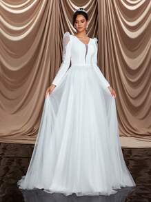 Glamrae Elegant & Luxurious V-Neck Long Sleeve Sexy Open Back Flared Dress With Train, Suitable For Wedding, Bachelorette Party, Holiday, Gala - Beige - View 2