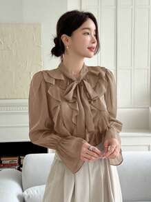 DAZY 女士纯色领带蝴蝶结荷叶边袖口长袖衬衫 - 駝色 - 查看 5