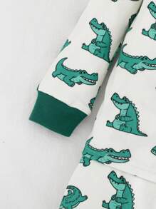 Cozy Pixies 2pcs Young Boy Snug Fit Cartoon Crocodile Pattern Color Block Soft Knit Crew Neck Long Sleeve Top And Pants Pajama Set