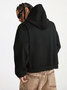 Manfinity NXTstreet Sudadera con capucha casual con estampado de calavera y letras para hombres, sudadera con capucha negra de manga larga con gráficos, para regalos a amigos, esposo, novio, para otoño e invierno - Negro - Ver 3