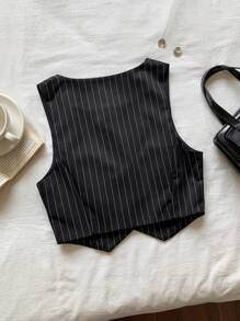 SHEIN EZwear 秋冬细条纹单排扣短款马甲（不含衬衫）