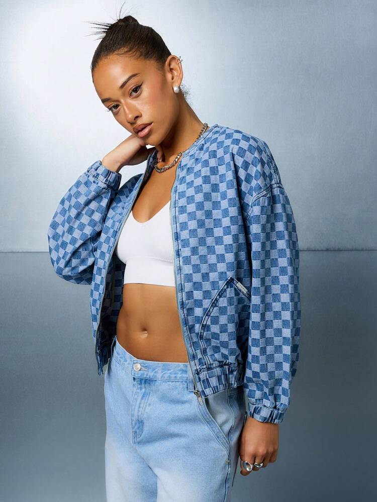 SUMWON WOMEN Veste en jean classique à imprimé damier, streetwear pour l'automne et l'hiver. Pièce mode décontractée pour les week-ends, avec un style rétro Y2K