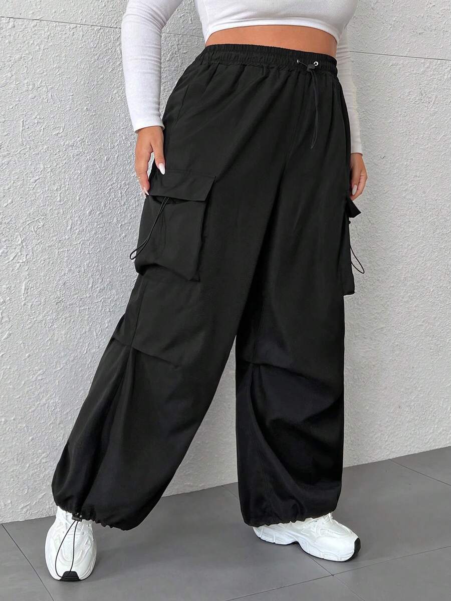 SHEIN CURVE+ Plus Size Men's Loose Casual Cargo Pants With Large