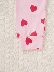 2 Stücke Set aus afrikanisch bedruckter Herz-Grafik Leggings und eng anliegendem Langarm-Homewear im Street-Fashion-Stil für Kleine Mädchen in Schwarz-Weiß