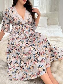 SHEIN Plus Size Lace Trim V-Neck Floral Pattern Sleep Dress, Cozy Outfit, Fall & Winter - Multicolor - View 3