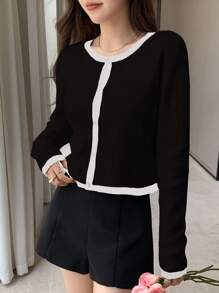 DAZY Bộ 2 áo len cardigan viền màu cho nữ kèm áo hai dây - màu đen - Xem 4