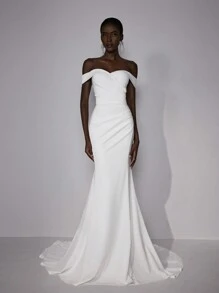 Elitara Elegant Luxurious Beige Off-Shoulder Elastic Knitted Ruched Mermaid Hem Dress With Lace Insert, Suitable For Weddings, Parties, Ceremonies, Holidays And Prom,Bride