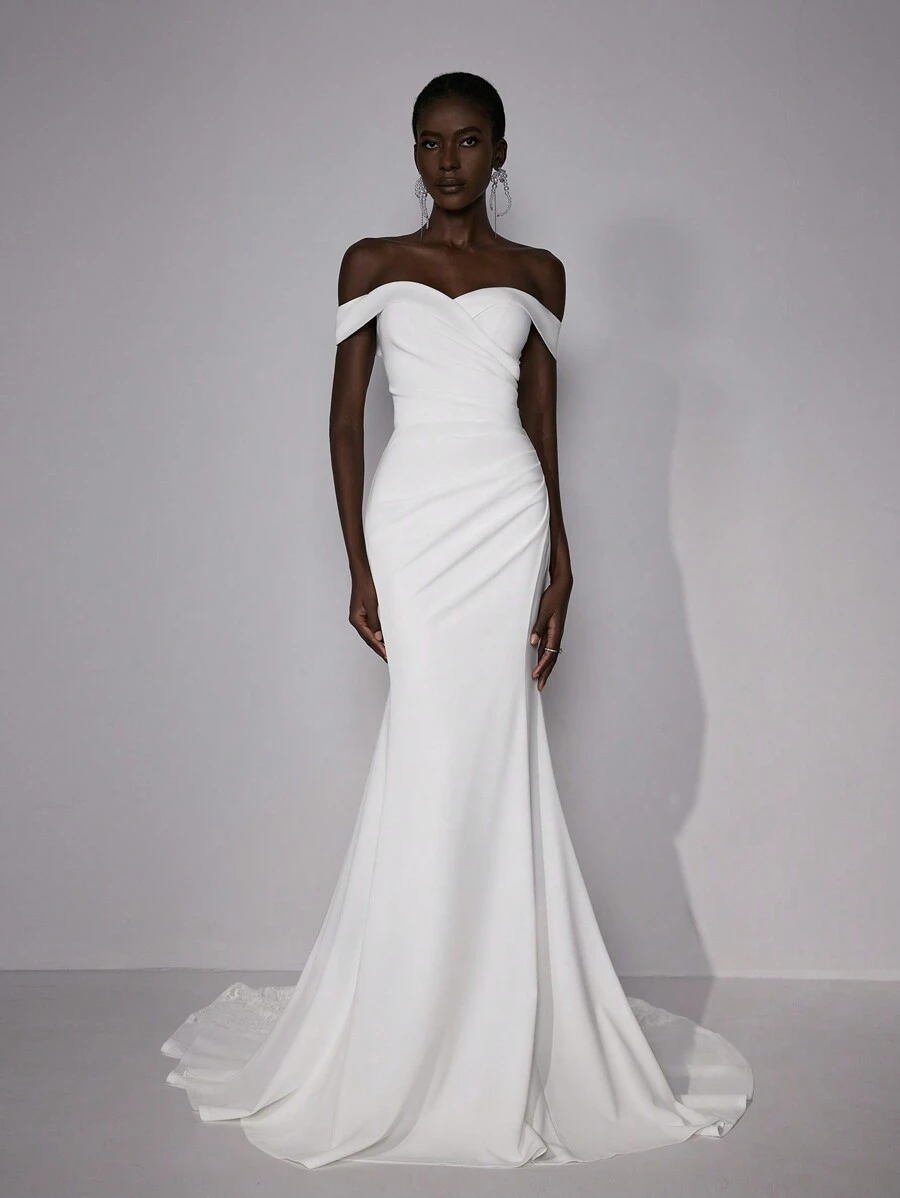 Elitara Elegant Luxurious Beige Off-Shoulder Elastic Knitted Ruched Mermaid Hem Dress With Lace Insert, Suitable For Weddings, Parties, Ceremonies, Holidays And Prom,Bride