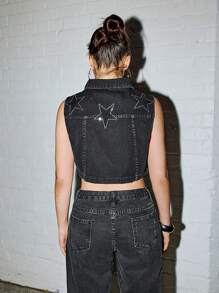 SHEIN ICON Chaqueta corta ceñida sin mangas con tachuelas, estilo retro estadounidense