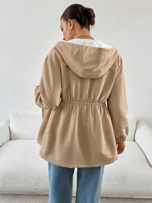 SHEIN Essnce Damen und Mutter-Kind Jacke in Khaki, lässiger Reißverschluss Kapuzenpullover aus warmem Fleece für den Outdoor-Bereich, modische lässige Kapuzenjacke mit Taillenzugband und thermisch gefüttertem Umschlagdetail zum Warmhalten, Herbst/Winter