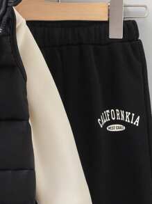 SHEIN Genkimix Kids 3 件套年轻男孩时尚休闲保暖套装：加厚无袖背心、美式字母连帽运动衫、运动休闲运动裤，秋冬 - 黑色 - 查看 5