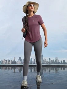 In My Nature 女士时尚简约纯色剪裁下摆户外T恤徒步旅行女装 - 紫丁香色 - 查看 10