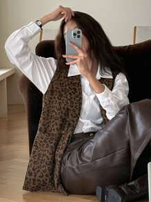 DAZY Áo thun nữ không tay cài nút phía trước họa tiết da báo tối giản thường ngày, trang phục mùa thu, trang phục công sở trở lại trường - Cà phê nâu - Xem 3