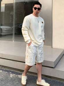 Manfinity Dauomo 大码男式纯色圆领贴片长袖 T 恤 - 杏色 - 查看 4