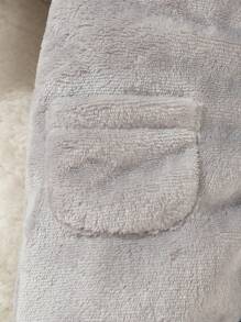 SHEIN Genkimix Kids 婴幼儿男孩 2 件套 毛绒熊标志长袖连体睡衣 - 彩色 - 查看 4