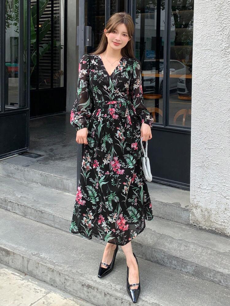 Women's Holiday Floral Print V-Neck Lantern Sleeve Cinched Waist Midi Dress, Spring/Fall Long Sleeve Dress Boho