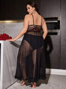 SilkySpell Plus Size Contrast Red Lip Lace Splice Sexy Sheer Mesh Nightgown - Black - View 2