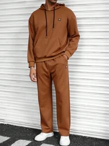 Manfinity Homme 2pcs Men Solid Color Applique Hooded Sweatshirt With Kangaroo Pocket & Drawstring Sweatpants Casual Suit