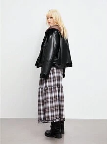 Flirla 1 pieza Chaqueta de moto con cuello de peluche, parches y cremallera de PU negro para mujer, chaqueta de moto para otoño/invierno