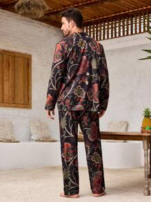 Manfinity ChillVibe 2pcs Men Floral Print Long Sleeve Lapel Neck Single Breasted Top & Pants Pajama Set - Black - View 2