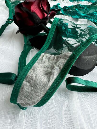 Women Bloemen Geborduurde Mesh Lingerie Set, Verleidelijke Underwear Set Going Out view 4