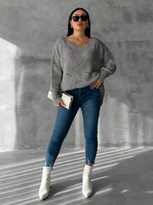 EURMUSE Plus Size Solid V-Neck Hollow Out Casual Pullover Sweater - Grey - View 4
