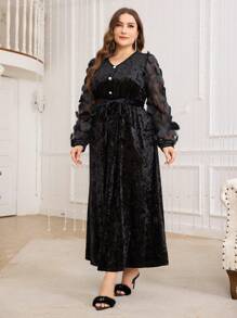 Modelyn Elegant V-Neck Velvet Mesh Contrast Plus Size Dress - Black - View 5