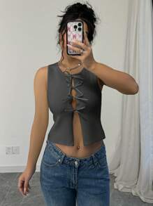 SHEIN Frenchy 1 件女士纯色圆领前系带无袖优雅针织上衣 - 深灰色 - 查看 6