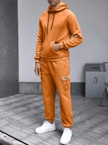 Manfinity Homme 1 套带口袋的纯色连帽衫和带口袋的运动裤、休闲运动服 - 黃色 - 查看 4