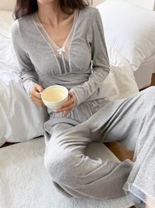 DAZY 1 Set de Ropa de Dormir de Punto Suave con Borde de Encaje