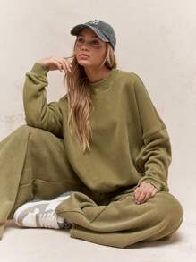 MISSGUIDED Oversized French Terry Cotton Blend Sweatshirt With Ribbed Trim Athletic Loungewear Cozy Workout Winter Fall Casual Streetwear Athleisure Christmas