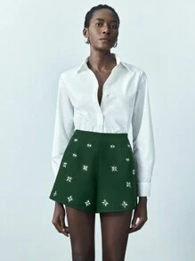 Maija Women's Green Rhinestone Decor Chic Urban Design Summer Fashionable Commuter Business Casual Shorts,Summer Clothes Women - Dark Green - View 7