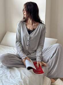 DAZY 三件套撞色蕾丝拼接纽扣门襟上衣、吊带背心和裤子睡衣套装，秋冬服装