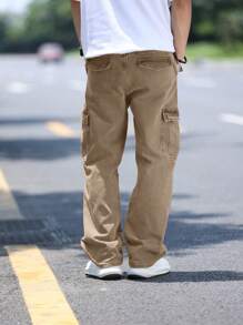 Manfinity Homme 男式休闲宽松直筒工装牛仔裤，带翻盖口袋 - 卡其色 - 查看 2
