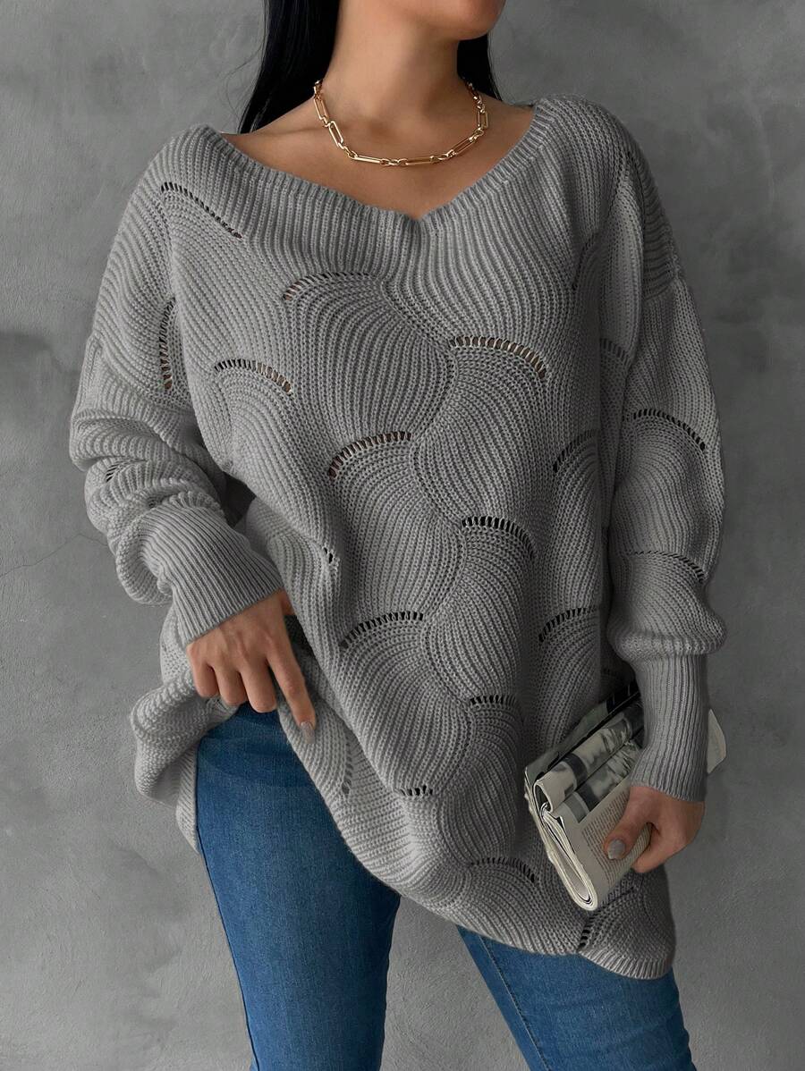EURMUSE Plus Size Solid V-Neck Hollow Out Casual Pullover Sweater - Grey - View 1