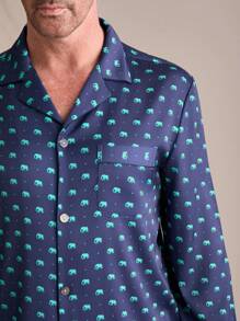 SHEIN EverLounge 2 Stücke Herren Nachtwäsche Set, lässig, bequem, komplett mit Allover Muster vorne mit Knopfleiste, Oberteil und Hose für den Herbst