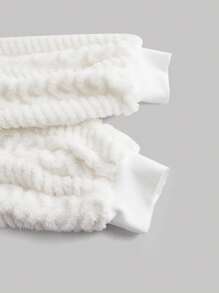 SHEIN MOD Plus Size Women's Hooded Long Sleeve Heart Pattern Fluffy Trim Jacket, Autumn Winter,Women Hoodies, Brunch Women, Fall Wedding Guest Hoodie, Homecoming, 90s, Ladies Late Fall Casual Contrast Fluffy, Zipper Regular Sleeve Hooded Regular Fit White Plain Women Jackets, Casual Daily Wear,New Year,Valentine